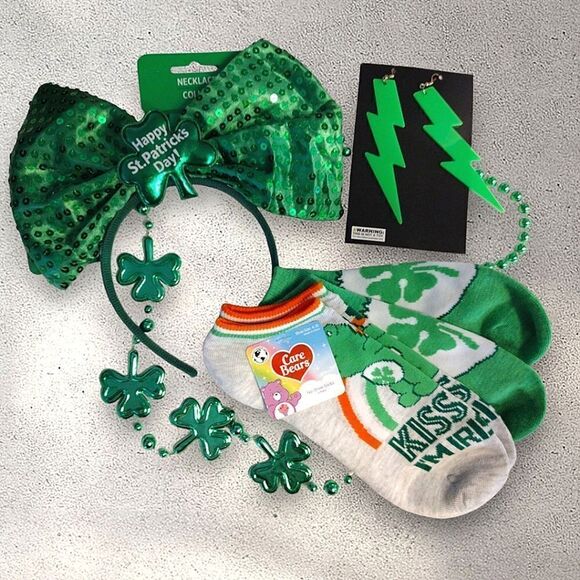 Care Bears St Patrick's Day Festive Accessories Bundle of 4 NWT - Picture 1 of 16